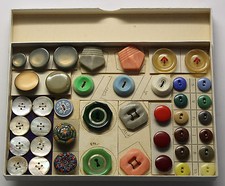 Knopfmusterkasten 42 Knöpfe