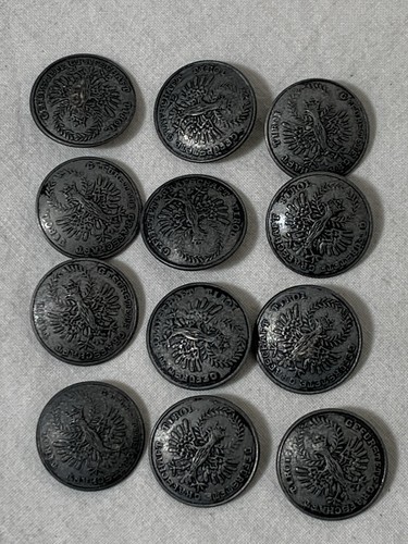 12x alte knöpfe - 12x,