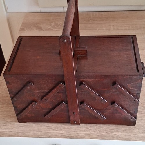 Nähkorb aus holz - nähkorb,